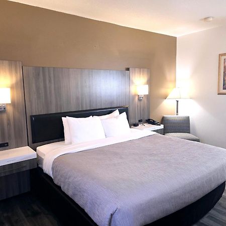 Quality Inn & Suites Longview Kelso Ngoại thất bức ảnh