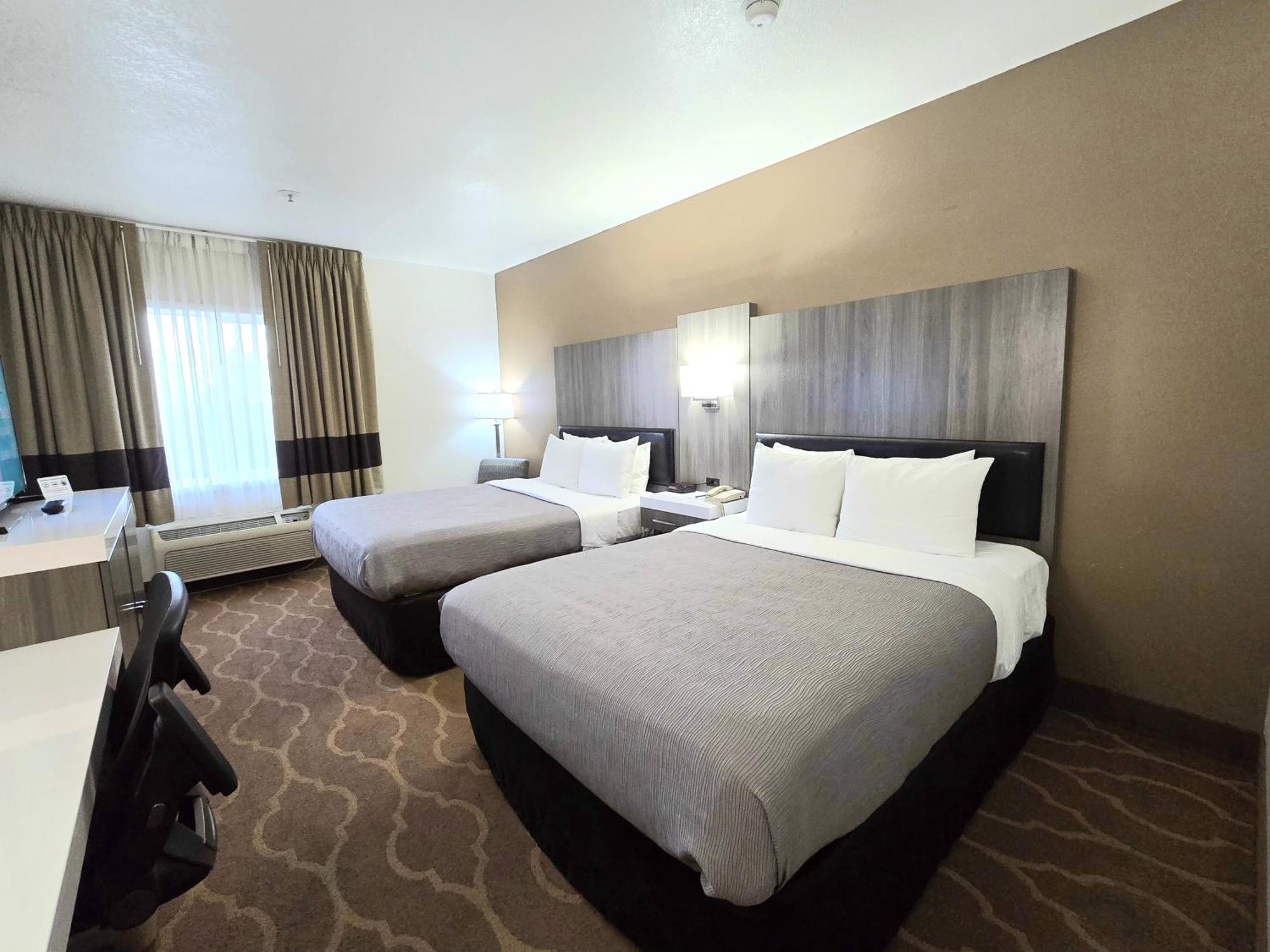 Quality Inn & Suites Longview Kelso Ngoại thất bức ảnh