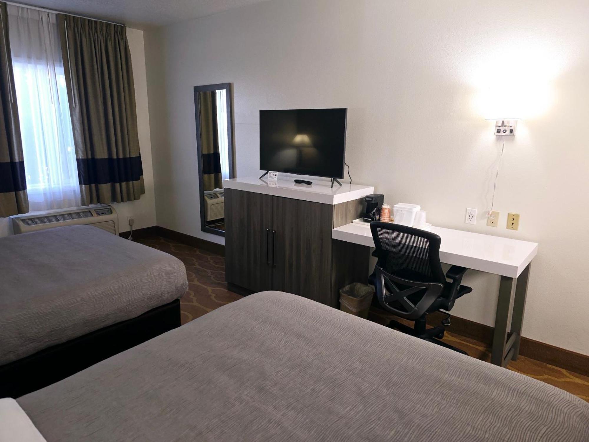 Quality Inn & Suites Longview Kelso Ngoại thất bức ảnh