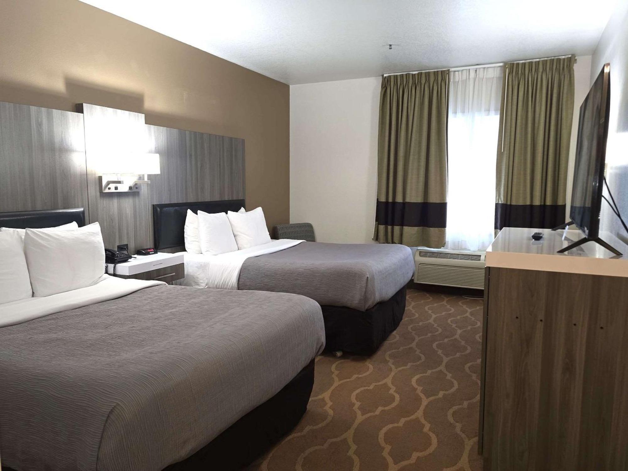 Quality Inn & Suites Longview Kelso Ngoại thất bức ảnh